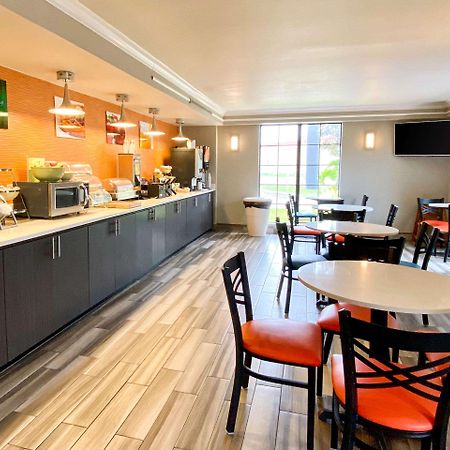 Quality Inn Harlingen Zewnętrze zdjęcie