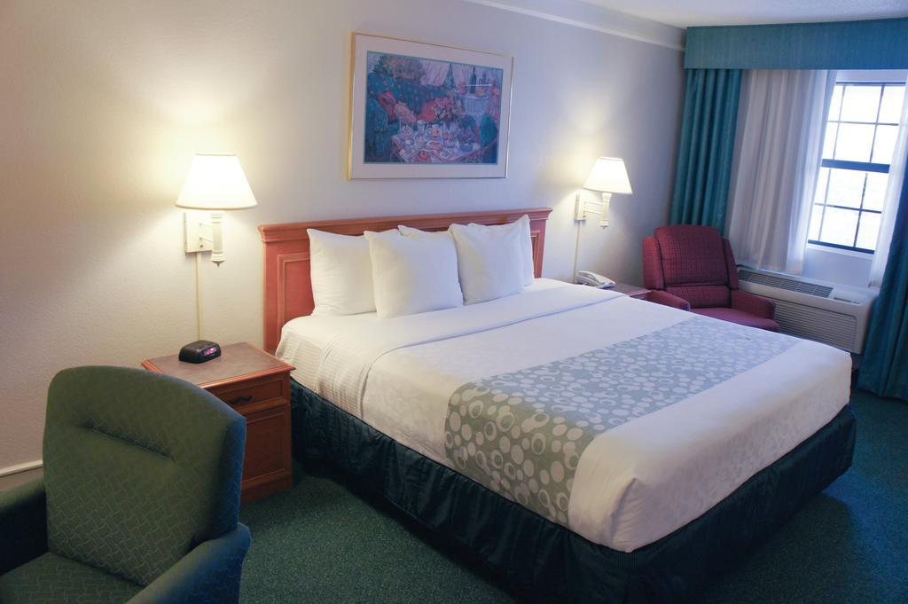 Quality Inn Harlingen Zewnętrze zdjęcie