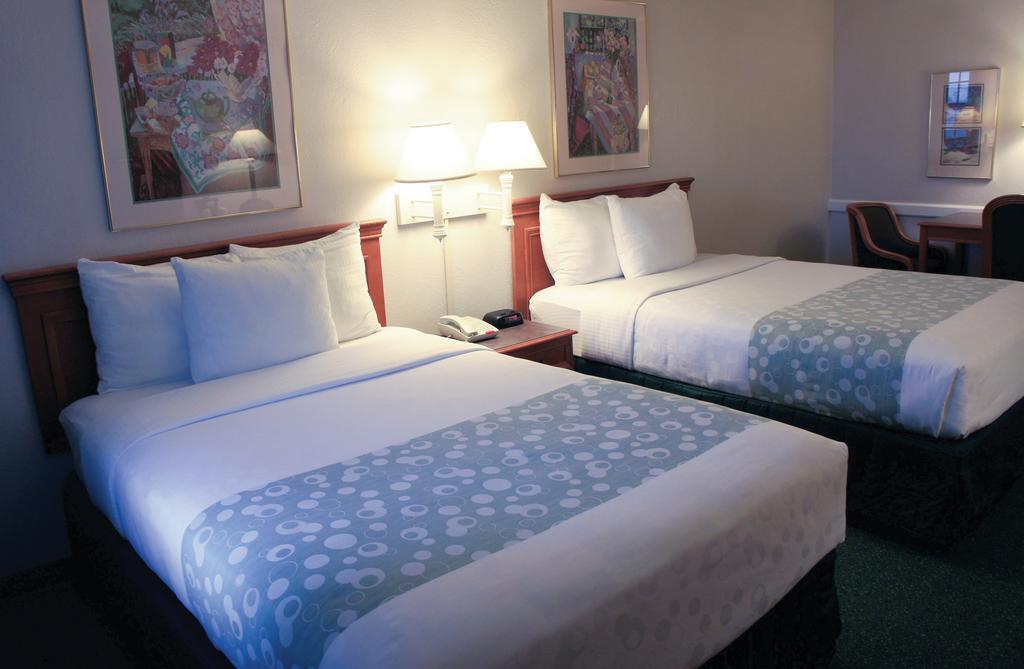 Quality Inn Harlingen Zewnętrze zdjęcie