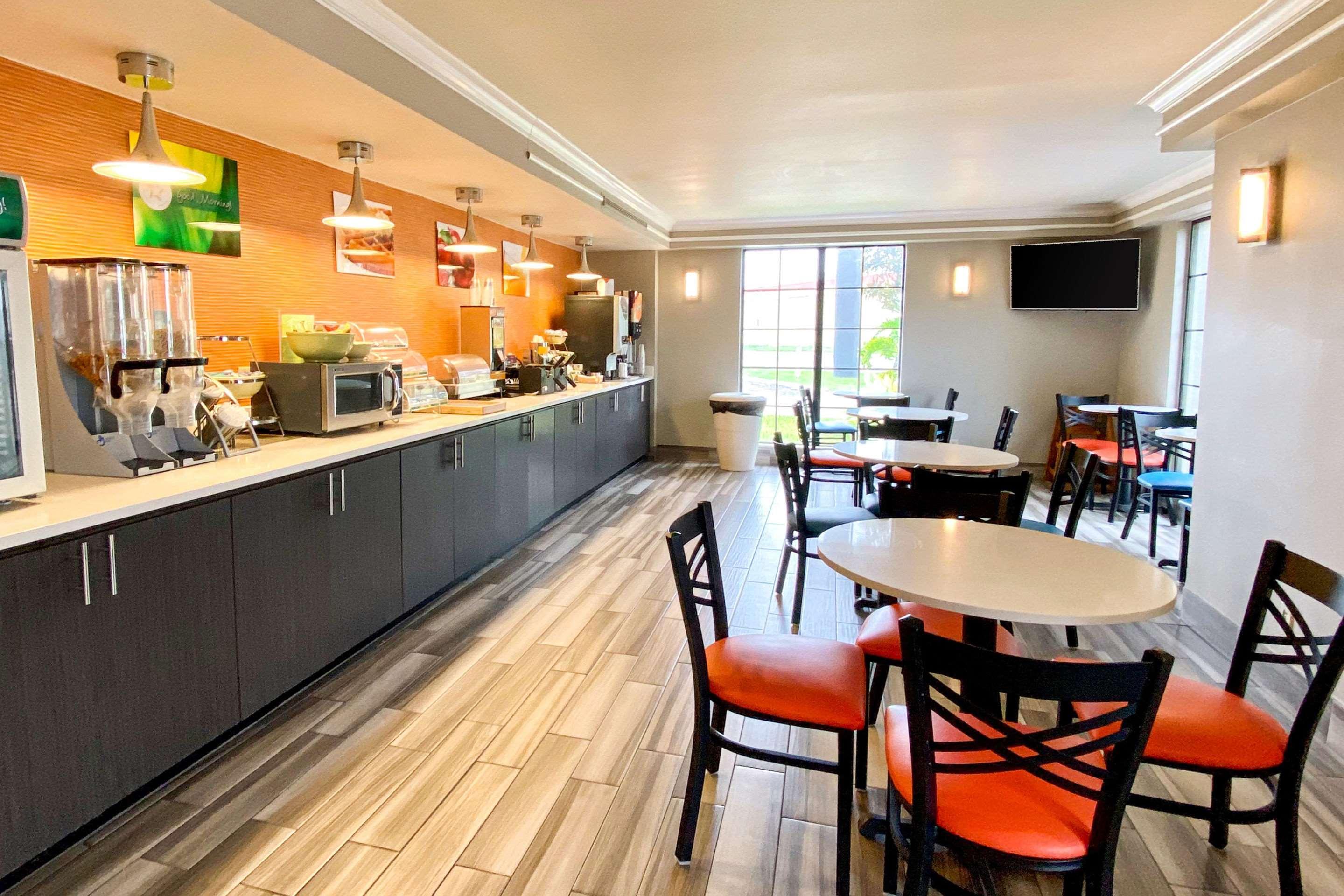 Quality Inn Harlingen Zewnętrze zdjęcie